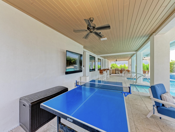 Anna Maria Island Beachfront Condo Rental - Luxury 4-Bedroom Gulf-View Vacation Condo with Pool and Spa